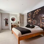 Addict Heliopolis Luxury And Sensual * Agde
